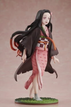 Demon Slayer: Kimetsu No Yaiba Swordsmith Village Arc - Nezuko Kamado Figure -Hot Sale Crunchyroll Store 4534530781321205