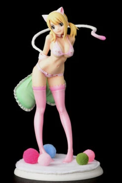 Fairy Tail - Lucy Heartfilia Figure (Cherry Blossom Cat Gravure Style Ver.) -Hot Sale Crunchyroll Store 45603218545542013