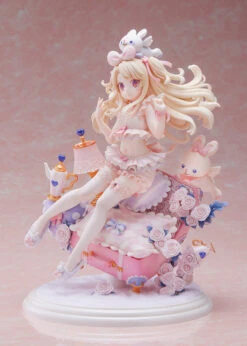 Fate/kaleid Liner Prisma Illya: Prisma Phantasm - Illyasviel Von Einzbern 1/7 Scale Figure (Loungewear Ver.)