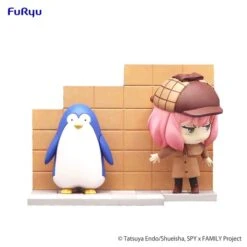 Spy X Family - Anya & Penguin Hold Figure