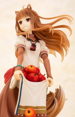 Spice And Wolf - Holo 1/7 Scale Figure (Plentiful Apple Harvest Ver.)(Re-run) -Hot Sale Crunchyroll Store 49423301889032007