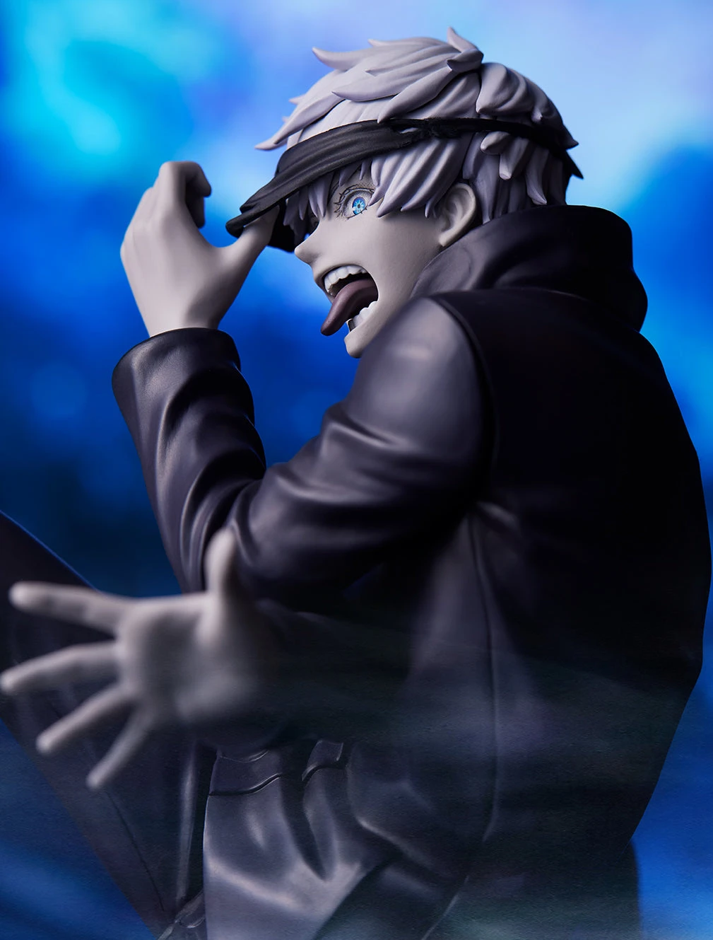 Jujutsu Kaisen - Satoru Gojo 1/7 Scale Figure (Monochrome Ver.) 9 Jujutsu Kaisen - Satoru Gojo 1/7 Scale Figure (Monochrome Ver.) - Image 7