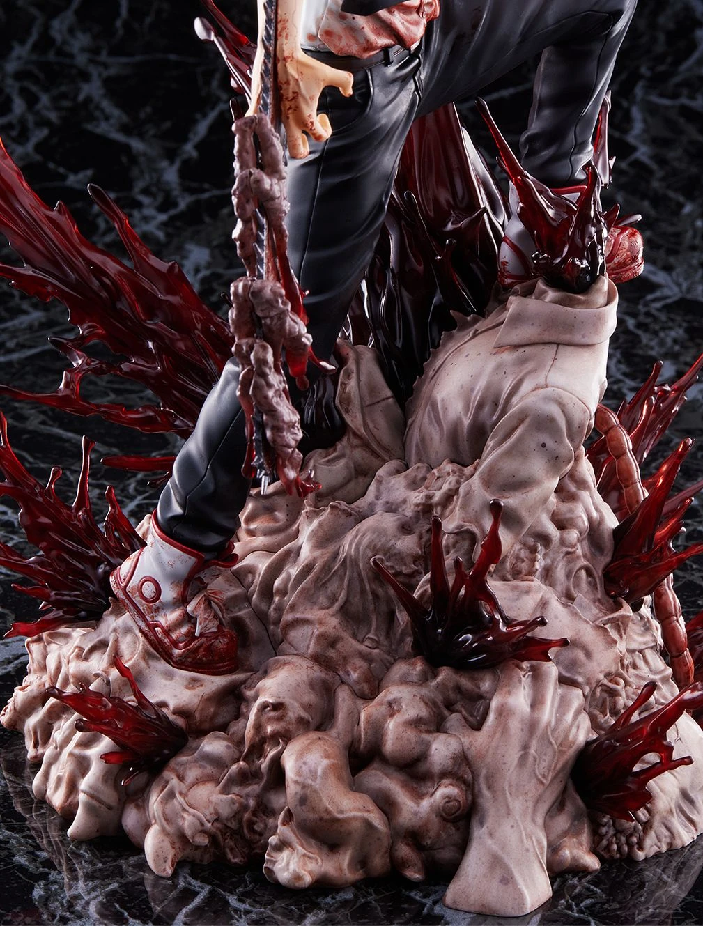 Chainsaw Man - Chainsaw Man 1/7 Scale Figure 11 Chainsaw Man - Chainsaw Man 1/7 Scale Figure - Image 9